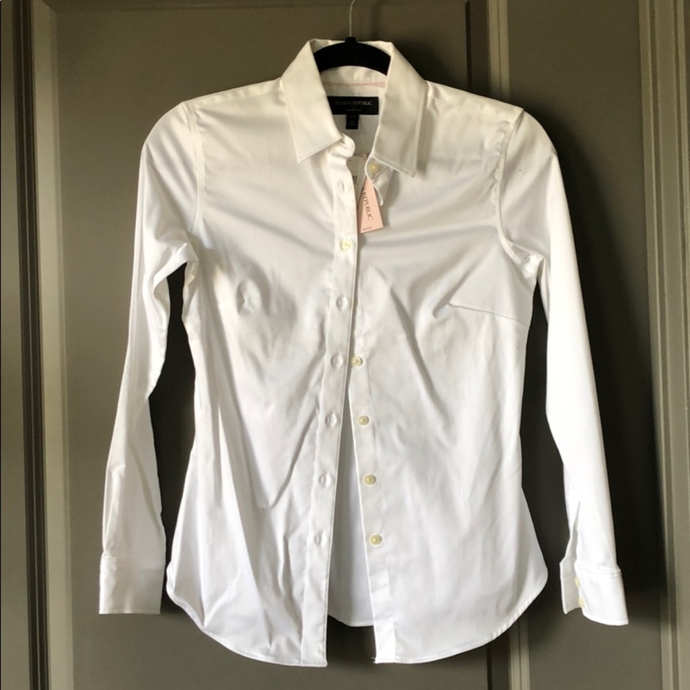 Banana Republic Women’s White Button-down Petite 0